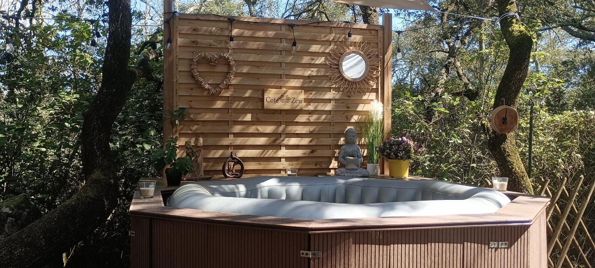 Evasion En Pleine Nature, Tipi Insolite Et Jacuzzi Au Pont Du Gard ! Vers-Pont-du-Gard Exterior foto